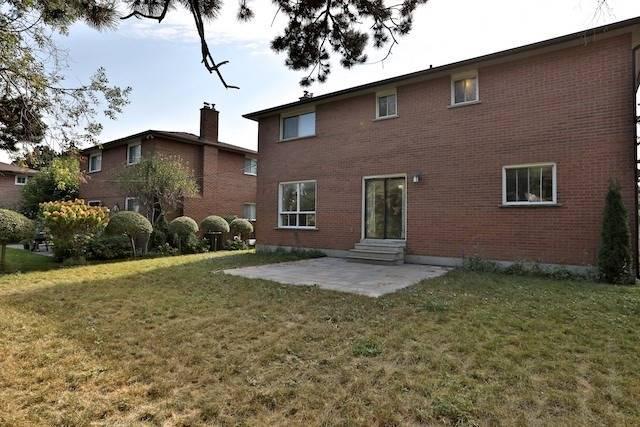 16 Clayland Dr, House detached with 4 bedrooms, 4 bathrooms and 5 parking in Toronto ON | Image 13