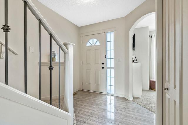 57 Cranford Place Se, House detached with 3 bedrooms, 2 bathrooms and 2 parking in Calgary AB | Image 8