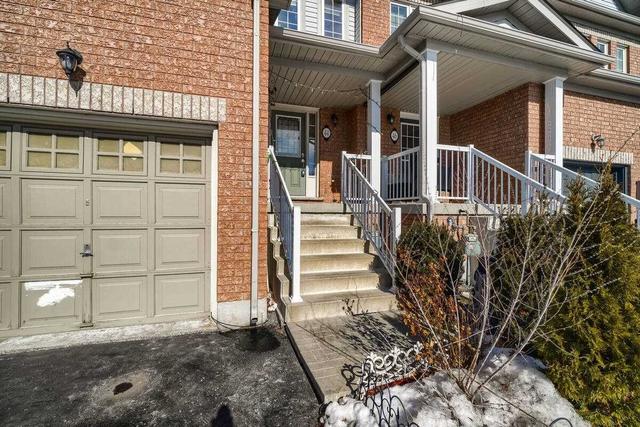 44 Dewell Cres, House attached with 3 bedrooms, 3 bathrooms and 3 parking in Clarington ON | Image 23