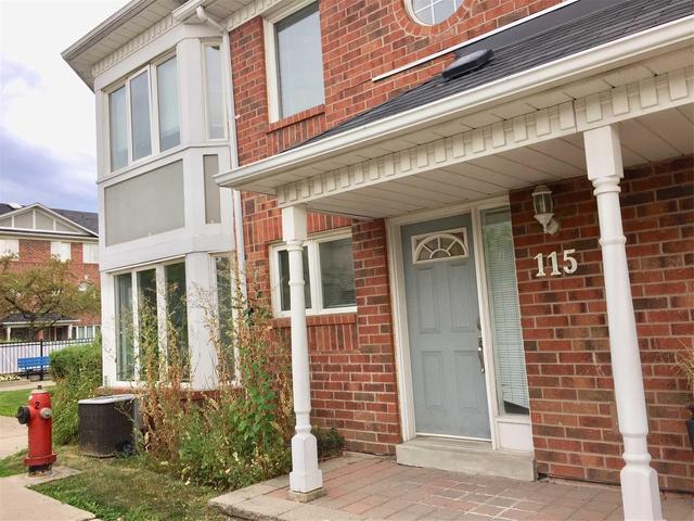 115 - 18 Clark Ave W, Townhouse with 2 bedrooms, 3 bathrooms and 1 parking in Vaughan ON | Image 2
