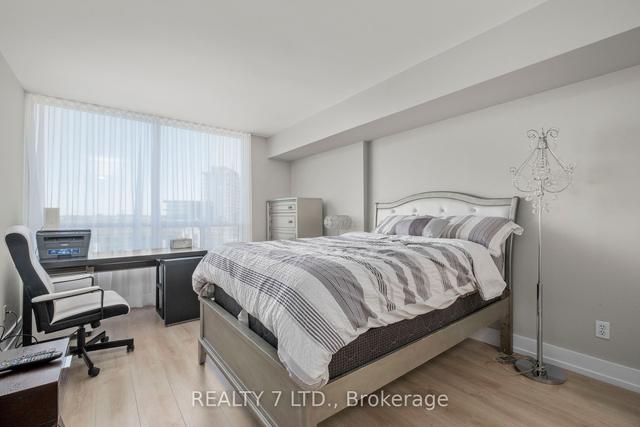 909 - 120 Promenade Circ, Condo with 2 bedrooms, 2 bathrooms and 2 parking in Vaughan ON | Image 6