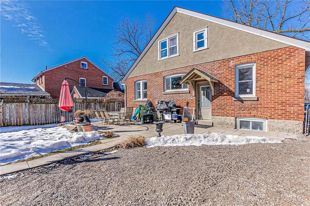 49 Church Street, House detached with 4 bedrooms, 2 bathrooms and null parking in Brant ON | Image 38