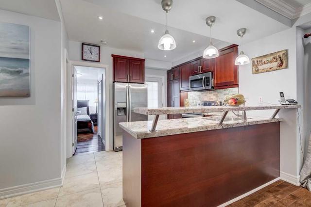 46 Nairn Ave, House detached with 3 bedrooms, 3 bathrooms and 2 parking in Toronto ON | Image 6