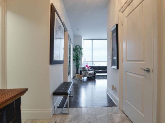Uph 06 - 16 Brookers Lane, Condo with 2 bedrooms, 2 bathrooms and 2 parking in Toronto ON | Image 3