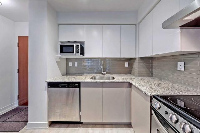 424 - 160 Flemington Rd, Condo with 2 bedrooms, 2 bathrooms and 1 parking in Toronto ON | Image 16