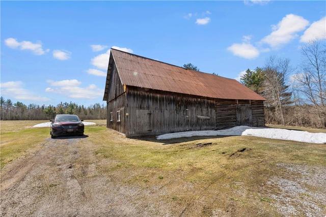 611 Woito Station Road, House detached with 3 bedrooms, 2 bathrooms and 10 parking in North Algona Wilberforce ON | Image 18