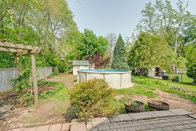 125 Elmwood Rd, House detached with 2 bedrooms, 2 bathrooms and 4 parking in Oakville ON | Image 15