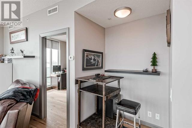 1306, - 210 15 Avenue Se, Condo with 2 bedrooms, 2 bathrooms and 1 parking in Calgary AB | Image 23