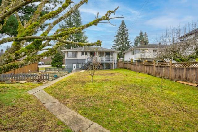 14123 113a Avenue, House detached with 4 bedrooms, 2 bathrooms and 6 parking in Surrey BC | Image 36