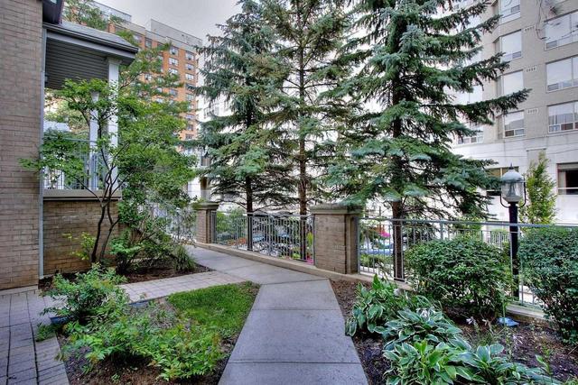 Th113 - 5418 Yonge St, Townhouse with 2 bedrooms, 2 bathrooms and 1 parking in Toronto ON | Image 2