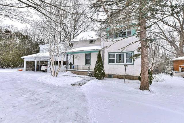 281 Lindsay St S, House detached with 4 bedrooms, 2 bathrooms and 6 parking in Kawartha Lakes ON | Image 12