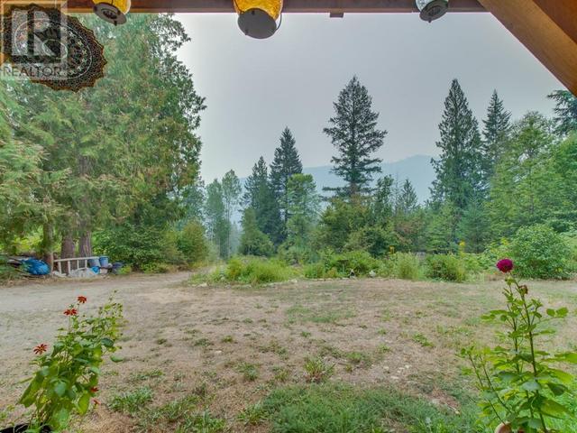 2373 Mabel Lake Road, House detached with 3 bedrooms, 3 bathrooms and null parking in North Okanagan F BC | Image 53