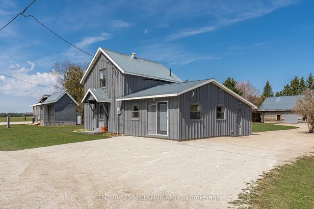 706105 County 21 Rd, House detached with 2 bedrooms, 2 bathrooms and 16 parking in Mulmur ON | Image 23