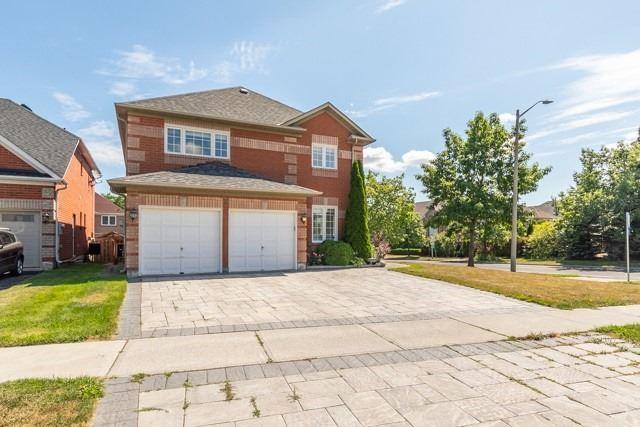 110 Roxbury St, House detached with 4 bedrooms, 4 bathrooms and 3 parking in Markham ON | Image 4