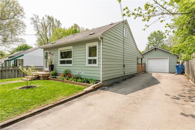 12 Merritt Boulevard, House detached with 2 bedrooms, 1 bathrooms and null parking in Guelph ON | Image 4