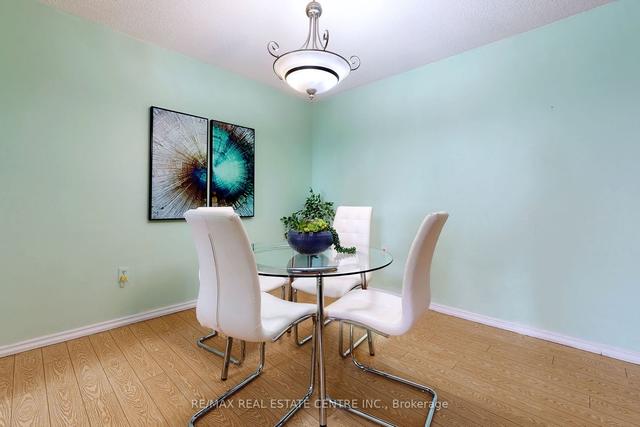 404 - 4 Kings Cross Rd, Condo with 2 bedrooms, 1 bathrooms and 1 parking in Brampton ON | Image 10