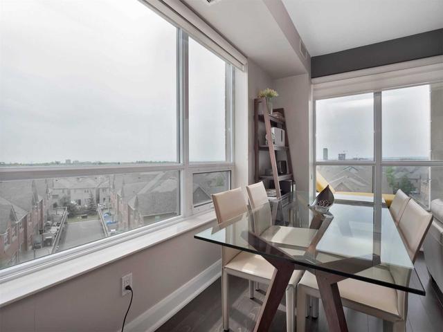 513 - 2470 Prince Michael Dr, Condo with 2 bedrooms, 2 bathrooms and 1 parking in Oakville ON | Image 2