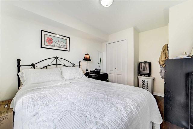 304 - 45 Strangford Lane, Townhouse with 2 bedrooms, 2 bathrooms and 1 parking in Toronto ON | Image 9
