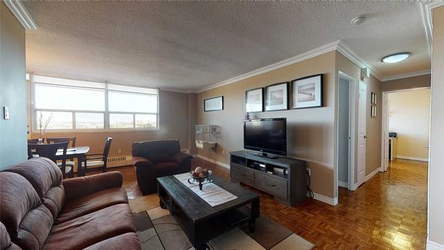 1205 - 541 Blackthorn Ave, Condo with 2 bedrooms, 1 bathrooms and 1 parking in Toronto ON | Image 12