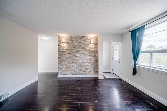 upper - 3517 St Clair Ave, House detached with 4 bedrooms, 2 bathrooms and 3 parking in Toronto ON | Image 11