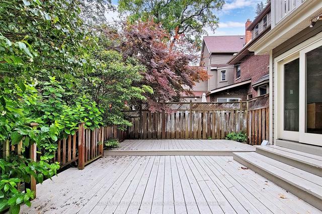 124 Kenilworth Ave, House detached with 3 bedrooms, 3 bathrooms and 1 parking in Toronto ON | Image 33