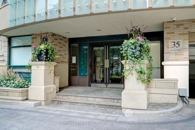 3002 - 35 Hayden St, Condo with 2 bedrooms, 3 bathrooms and 1 parking in Toronto ON | Image 31
