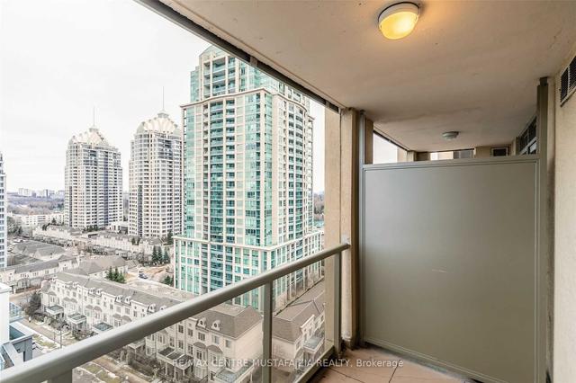 1304 - 18 Kenaston Gdns, Condo with 2 bedrooms, 2 bathrooms and 1 parking in Toronto ON | Image 6