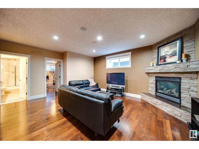 5537 Mcluhan Bl Nw, House detached with 6 bedrooms, 5 bathrooms and 6 parking in Edmonton AB | Image 41