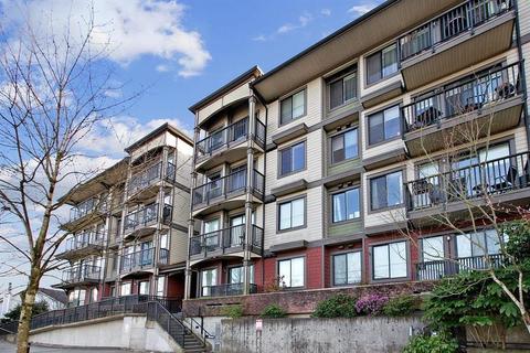 206 - 19830 56 Avenue, Condo with 2 bedrooms, 2 bathrooms and 2 parking in Langley BC | Card Image