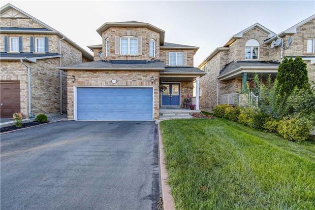 176 Luella Cres, House detached with 4 bedrooms, 3 bathrooms and 4 parking in Brampton ON | Image 1