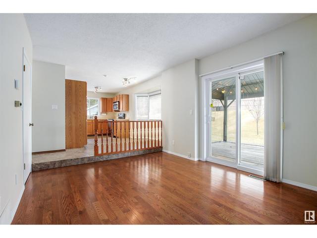 18941 80 Av Nw, House detached with 4 bedrooms, 2 bathrooms and null parking in Edmonton AB | Image 6