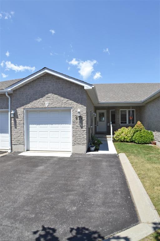 672 Millwood Drive, House detached with 2 bedrooms, 2 bathrooms and 3 parking in Kingston ON | Image 3
