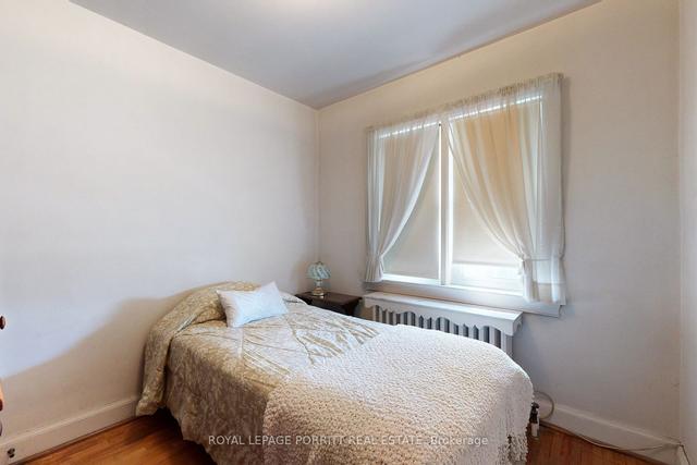193 Sixth St, House detached with 4 bedrooms, 2 bathrooms and 1 parking in Toronto ON | Image 18