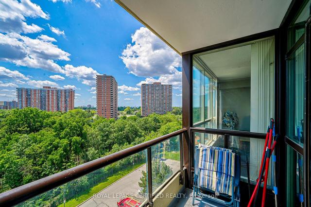 814 - 5 Rowntree Rd, Condo with 2 bedrooms, 2 bathrooms and 3 parking in Toronto ON | Image 29