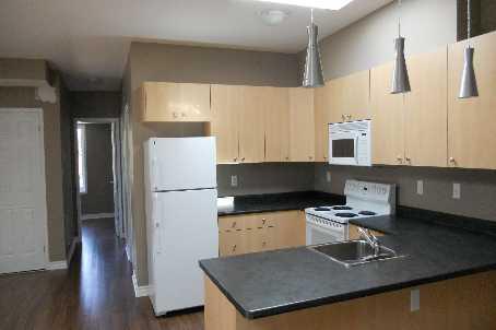 unit 1 - 2200 Danforth Ave, Condo with 2 bedrooms, 1 bathrooms and null parking in Toronto ON | Image 2