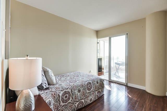 Ph10 - 3233 Eglinton Ave E, Condo with 2 bedrooms, 2 bathrooms and 3 parking in Toronto ON | Image 14