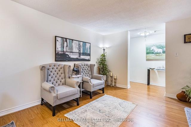 707 - 25 Kensington Rd, Condo with 3 bedrooms, 2 bathrooms and 1 parking in Brampton ON | Image 33