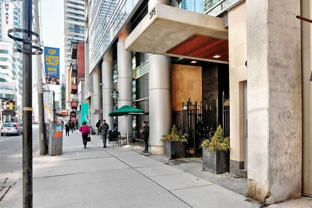 1001 - 375 King St W, Condo with 0 bedrooms, 1 bathrooms and 0 parking in Toronto ON | Image 29