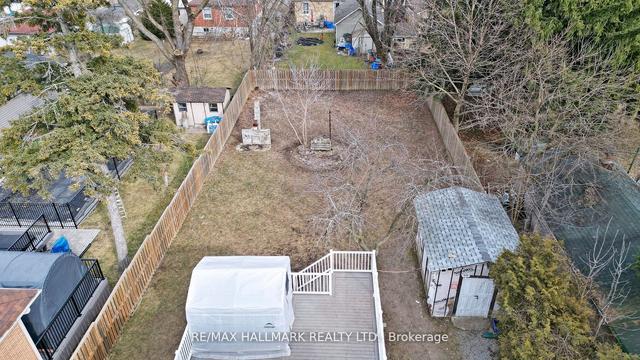 93 Poplar Rd, House detached with 2 bedrooms, 2 bathrooms and 4 parking in Toronto ON | Image 26