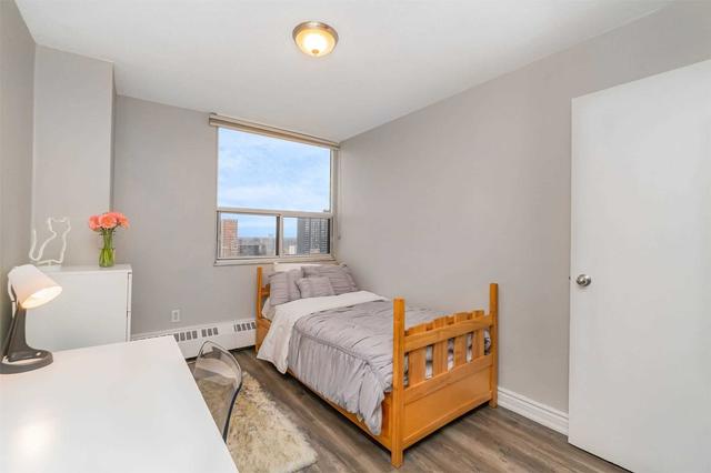 1615 - 551 The West Mall, Condo with 2 bedrooms, 1 bathrooms and 1 parking in Toronto ON | Image 8