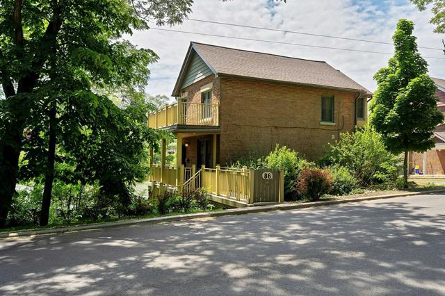 86 Ellis Ave, House detached with 3 bedrooms, 2 bathrooms and 2 parking in Toronto ON | Image 23