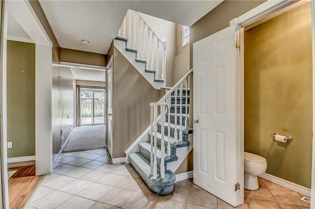 9 Scotia Dr, House detached with 4 bedrooms, 5 bathrooms and 4 parking in Brampton ON | Image 3