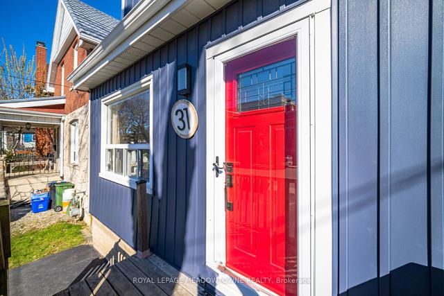 31 East 19th St, House detached with 3 bedrooms, 1 bathrooms and 2 parking in Hamilton ON | Image 34