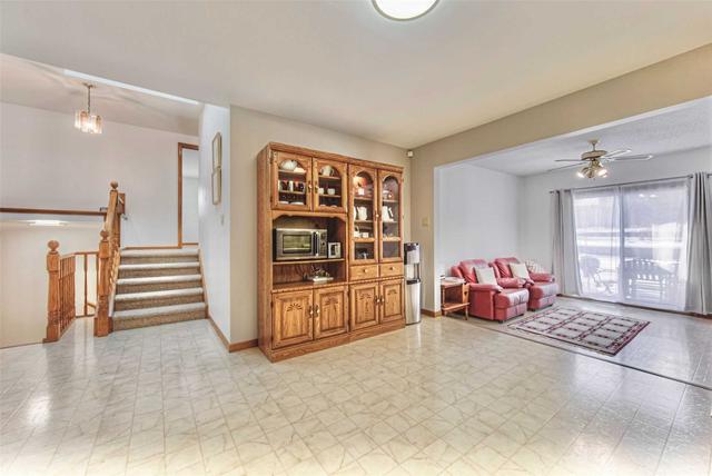 71 Downey Rd, House detached with 3 bedrooms, 3 bathrooms and 6 parking in Guelph ON | Image 4