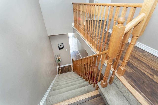 112 Nathaniel Cres, House semidetached with 3 bedrooms, 4 bathrooms and 4 parking in Brampton ON | Image 13