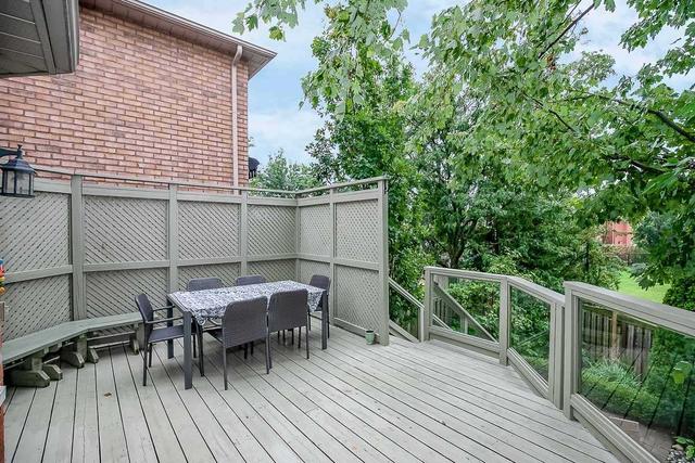 199 Surgeoner Cres, House detached with 4 bedrooms, 4 bathrooms and 6 parking in Newmarket ON | Image 12