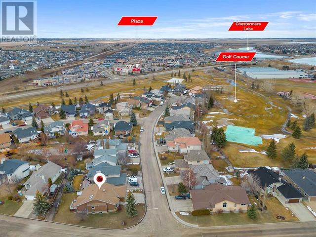 300 Lakeside Greens Crescent, House detached with 4 bedrooms, 3 bathrooms and 4 parking in Chestermere AB | Image 4