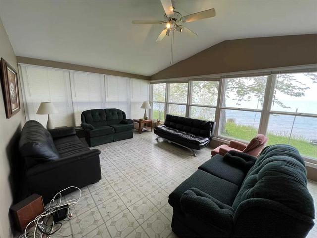 1956 Ocean Line, House detached with 3 bedrooms, 2 bathrooms and 10 parking in Chatham Kent ON | Image 16