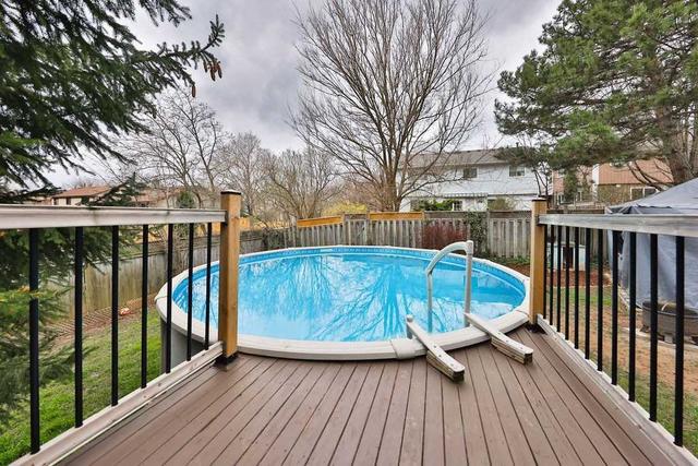 2368 Cavendish Dr, House detached with 4 bedrooms, 3 bathrooms and 4 parking in Burlington ON | Image 30