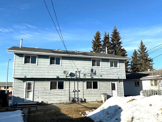 4705 & 4707 48 Av, House attached with 4 bedrooms, 1 bathrooms and null parking in Yellowhead County AB | Image 31